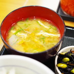 なか卯 - 10唐あげ定食