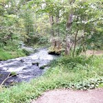 Cafe Hungry Spot - せせらぎを聴きながら