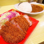 とんかつ檍のカレー屋 いっぺこっぺ 蒲田本店 - 特上ロースカツ