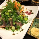 笑福酒場ぜん - カツオのタタキ