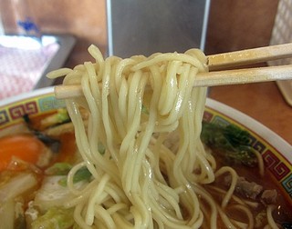 天理スタミナラーメン - スタミナラーメン（小）生玉子入り730円