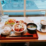 すずとらカフェ - 