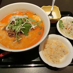 王家私菜 - 担々麺セット760円