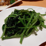 中国大明火鍋城 - 空心菜炒め