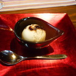 エルパーニャ ミロ - 甘みを加えない、新タマネギのミルクシャーベット・煮詰めたバルサミコ