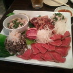 赤ホルモン 一寸法師 西新宿店 - 肉刺盛　(超特盛）