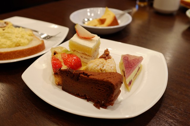 バイキング 松江 ケーキ 旬の高級スイーツが食べ放題エクセル東急のケーキバイキング
