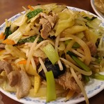 東園 - 肉野菜炒め(単品) 600円