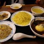 東園 - つけ麺＋半チャーハン 900円