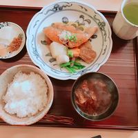 一灯 - 地野菜旬膳    二千円