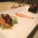 Xu Restaurant Lounge - 