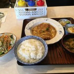 ★カツ煮定食（750円）★コーヒー付きです♪