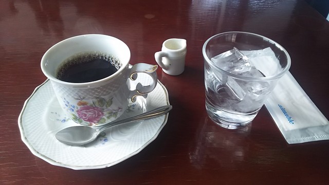 蔵のカフェ フローリアン &ndash; 三春の洋食カフェで季節のランチとディナーを楽しむ