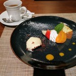 アトリエドフク - 