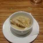 骨と皮 - 松茸のフラン