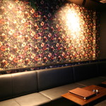 Y'sバー&カラオケ - 