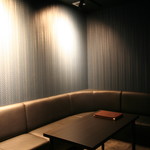 Y'sバー&カラオケ - 