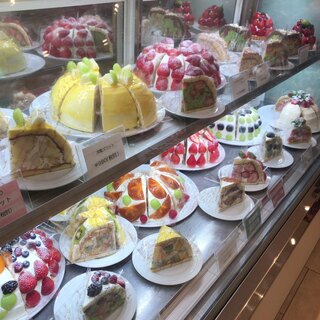 新宿で買うならこれ おすすめの誕生日ケーキ8選 食べログまとめ