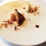 Restaurant RASPBERRY with MOON BAR - フォアグラ リンゴ 五香粉のグラス