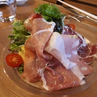坂の上レストラン - 新鮮で美味しいサラダ✨✨