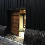 2017年11月。訪問