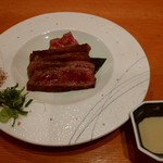 京都豆八 - 和牛の一口ステーキです♪