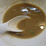 煮干し豚骨らーめん専門店 六郷 - 煮干しガツンスープ