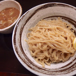 づゅる麺 池田 - 塩つけ麺（830円）
      