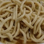 Kapparokujuushi - 灰色がかった、高密度な麺