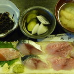Uogashidokoro Sayori - 刺身定食（おまかせ４点）税込８５０円　１枚目