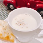 創作イタリアン Gemelli - アミューズ 玉ねぎの温ポタージュ ホッとする一口