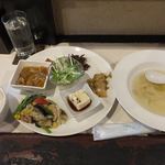 創作中華　うたたね - 