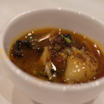 龍昇房 - 【水煮鮮魚片（しろみうをのしせんふうにこみ）】