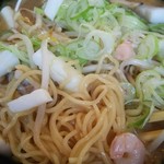 くるまやラーメン - 魚介類と味噌スープが絡んで、うーまーいーぞー!