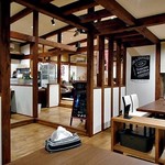 焼肉処いっとう - テーブル席