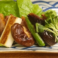 そば会席 立会川 吉田家 - 鴨焼き　塩と山椒でいただきます