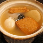 春木家本店 - おでん　　玉子、昆布、コンニャク、さつま揚、ごぼう天、つみれ