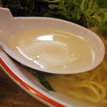 らーめん 紫龍 - 2017年11月　透き通ったスープ