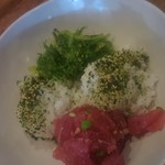 Umeke's Fishmarket Bar & Grill - PokeBowl（SeaweedSarada）