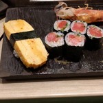 梅丘寿司の美登利総本店 - 玉△×,大トロ細巻き？○。