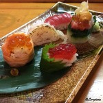Hom Maru - おつまみ寿司 五種盛