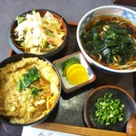 Sobadokoro Taihei - ミニたぬき丼セット