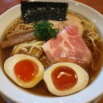 らーめん専門 うしおととり - 味玉醤油らーめん