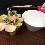 麺匠 さくら咲く - 肉パフェまぜそば900円