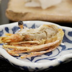 鮨 泰蔵 - 牡丹エビのカシラ焼き