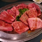 Yakiniku No Shirakawa - 盛り合わせ、カルビ