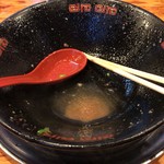 無鉄砲 - 丼の底には骨粉がありました