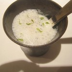 ロドラント ミノルナキジン - アミューズ（茶碗蒸し、レタスピュレ、ロイロム入りエキム、コブミカン）