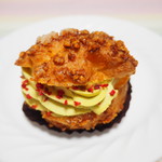 パティスリー ユウ ササゲ - シューアラクレーム オ ピスターシュ