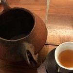 世沙弥 - 急須も洒落ています